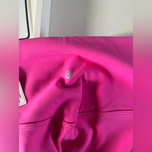 Lululemon ALIGN leggings 25” - Picture 5 of 7